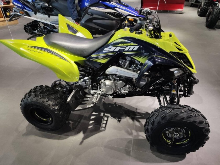 Yamaha Raptor yfm700