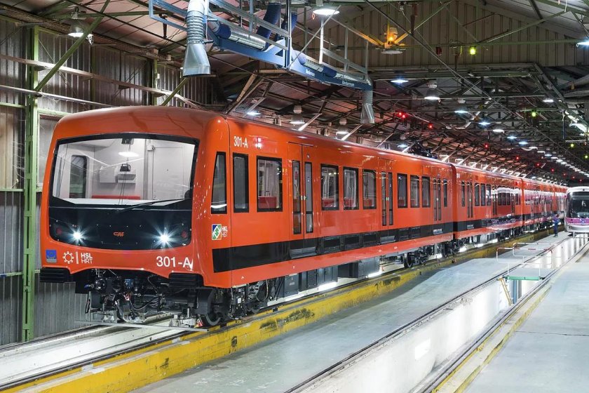 Вагоны метро CAF