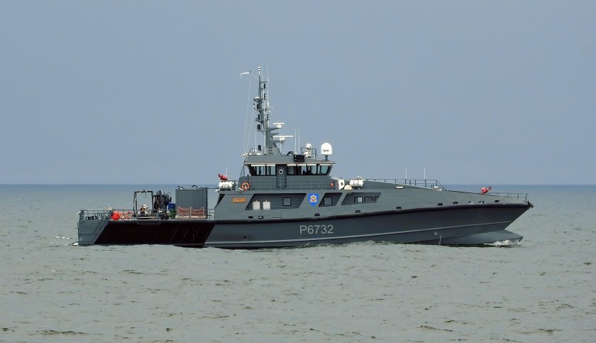 Катер грачонок 21980