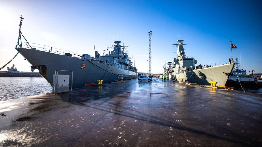 Военный корабль