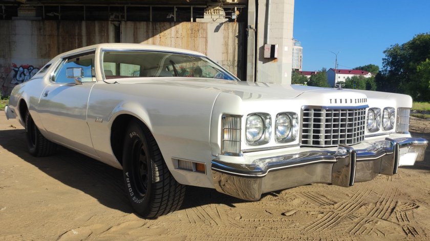 Ford thunderbird 1972