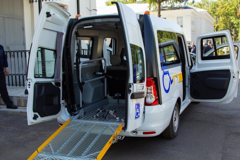 Лада Ларгус для инвалидов колясочников