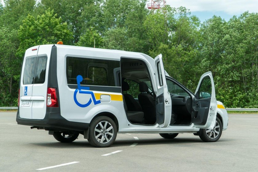 Новая лада ларгус