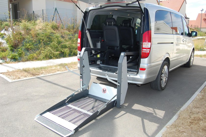 Перевозка инвалидов колясочников