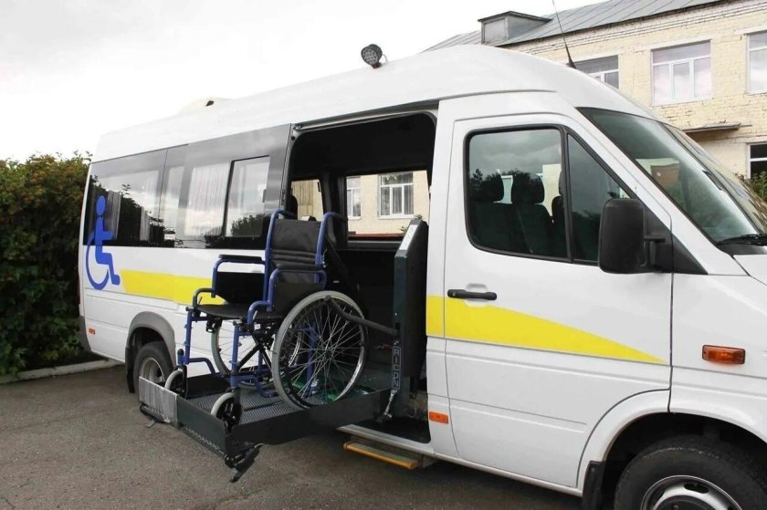 Социальное такси для инвалидов в Москве
