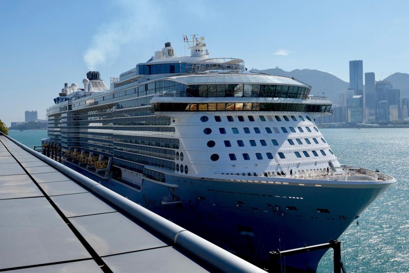 Лайнер спектр морей