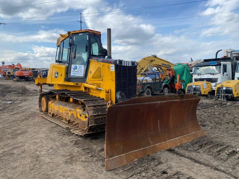 Шантуй болотный бульдозер