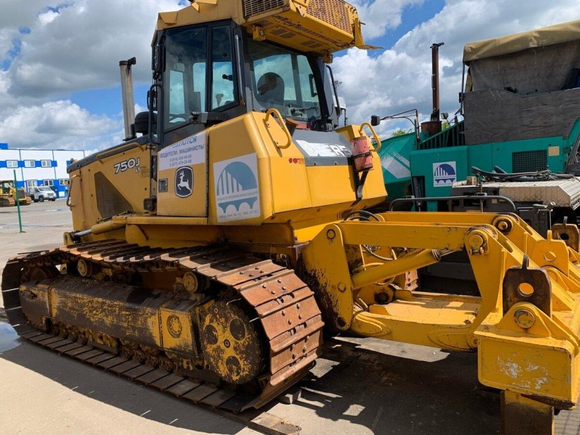 Бульдозер 750j john deere