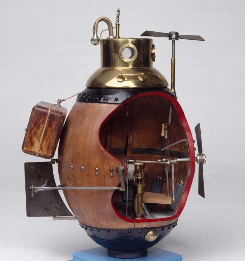 Боевая подводная лодка — Дэвид Бушнелл