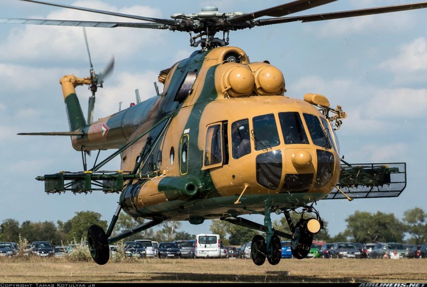 Ми-8 вертолёт