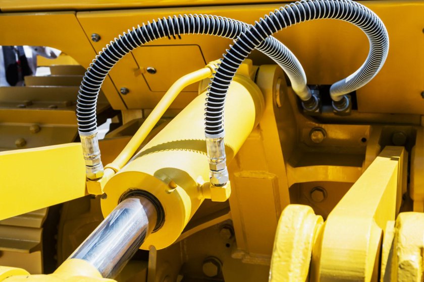 Hydraulic and pneumatic System