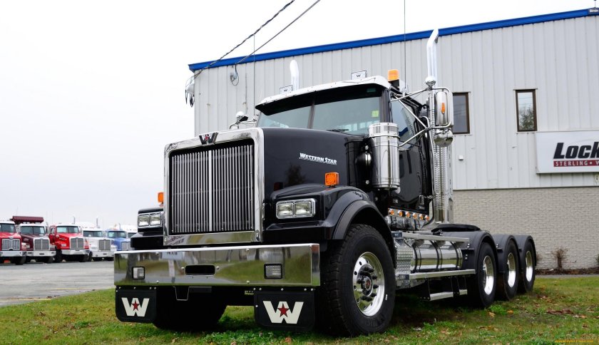 Грузовик Western Star 6900