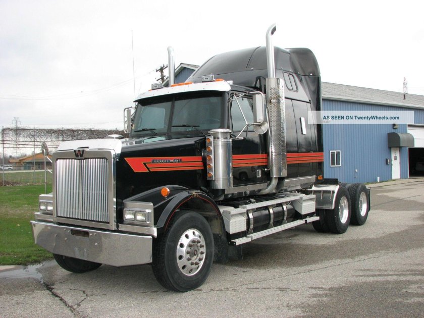 Грузовики Western Star 4900