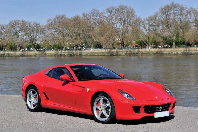 Машина Ferrari 599 GTB Fiorano