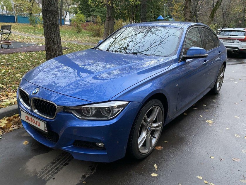 Bmw 3 series синяя