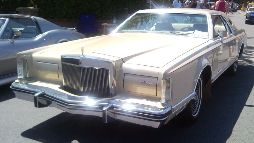 Машина Линкольн l100