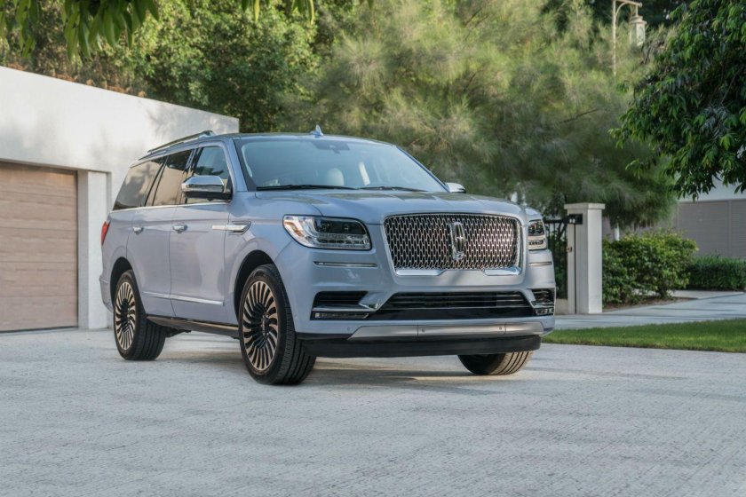 Линкольн навигатор 2018