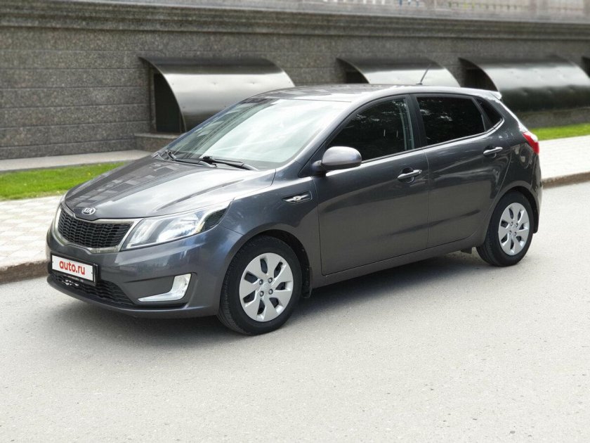 Kia Rio 3 серая