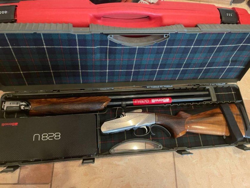 Benelli 828u