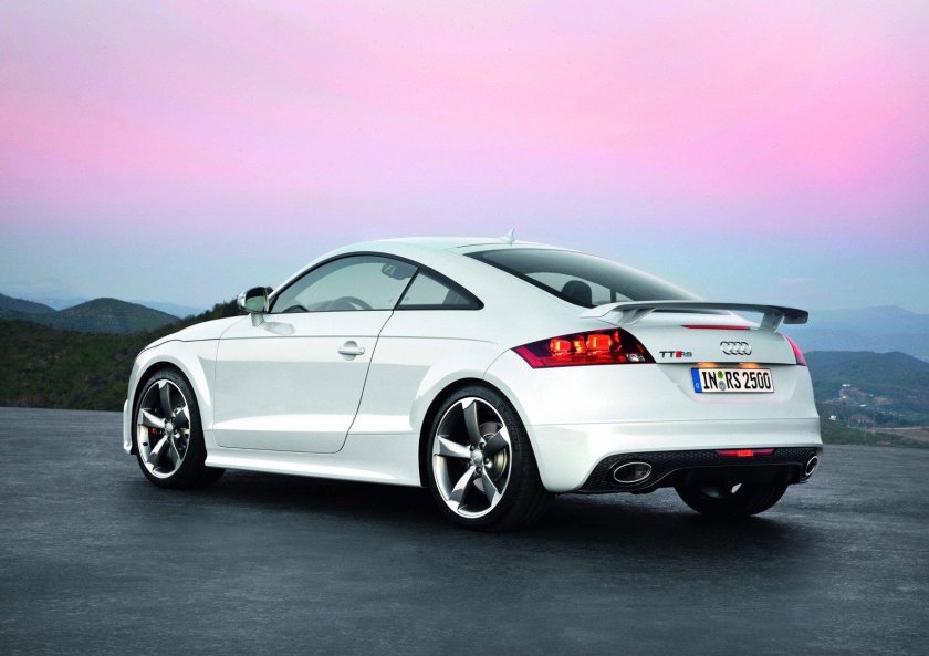 Audi TT RS 2010