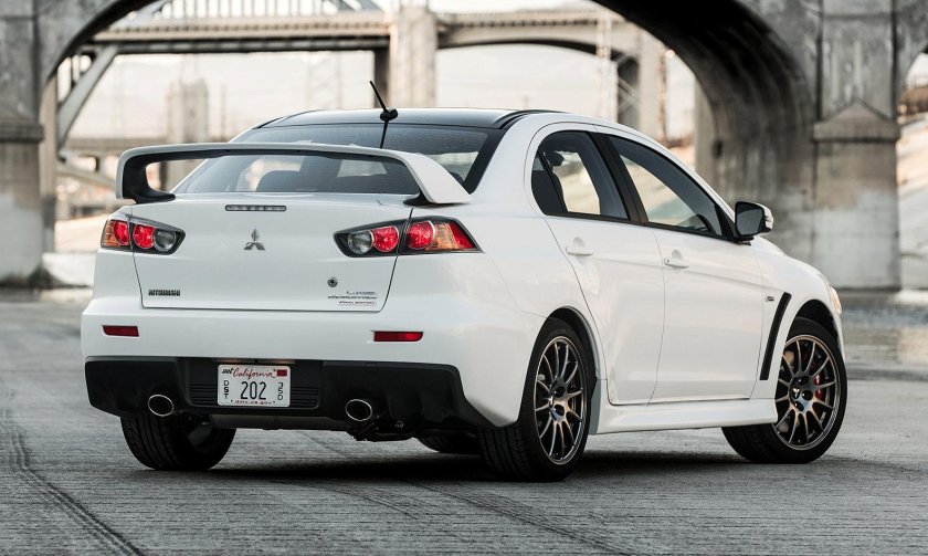 Mitsubishi Lancer Evolution 10