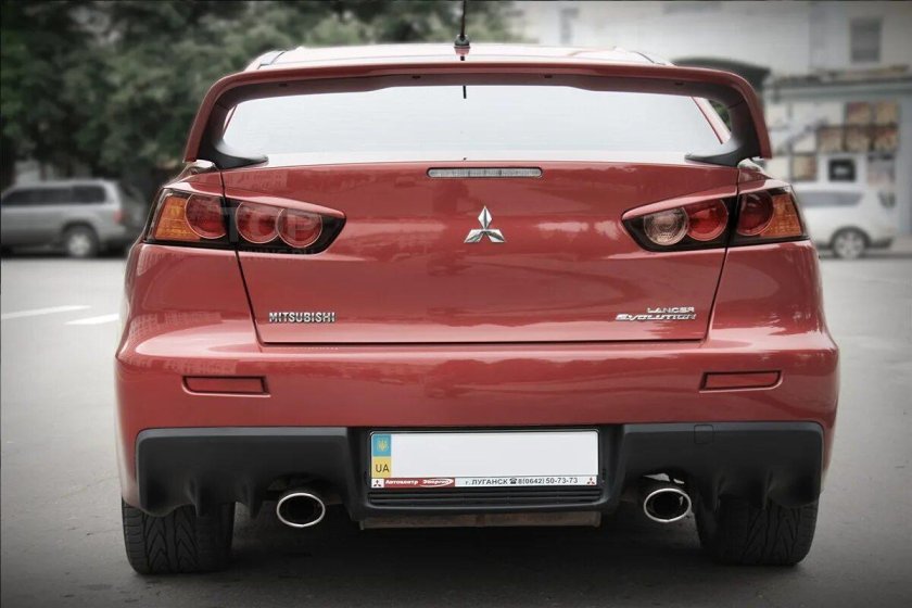 Накладка EVO Lancer 10