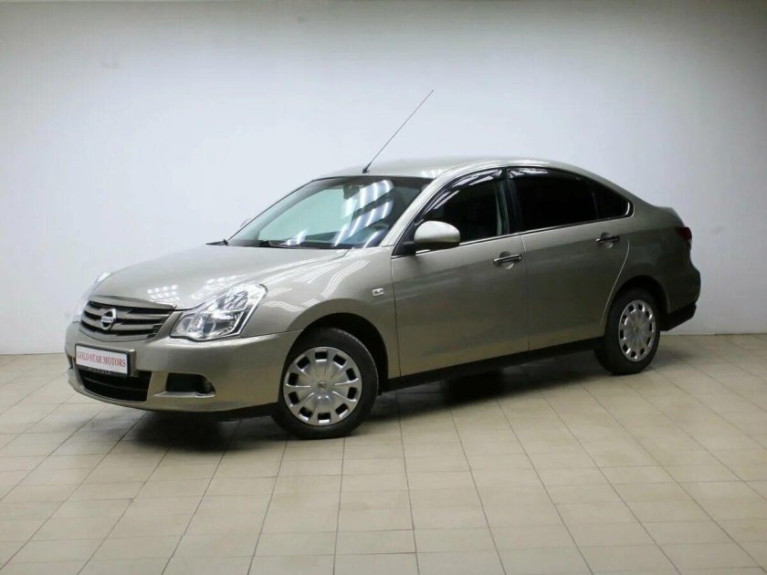 Nissan Almera 2015