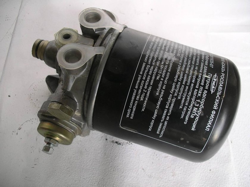 Кран осушитель воздуха воздуха Урал 4320