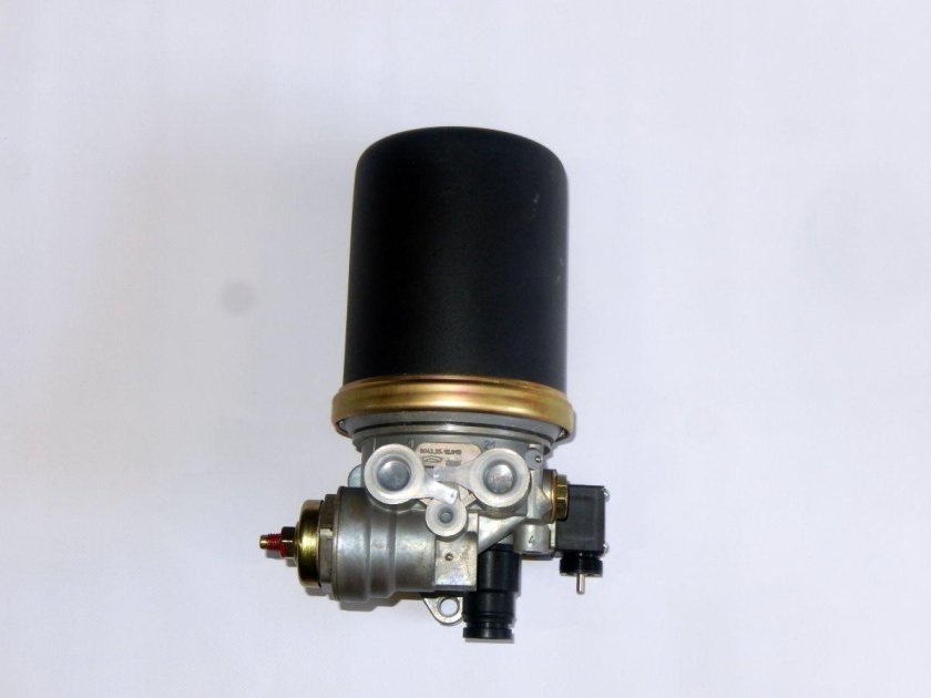 Осушитель воздуха КАМАЗ 64221 3512010