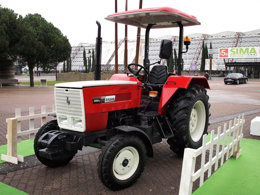 Basak трактор