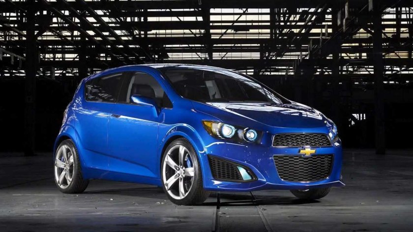 Шевроле авео т300 хэтчбек