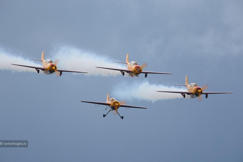 Первый полёт пилотажная группа