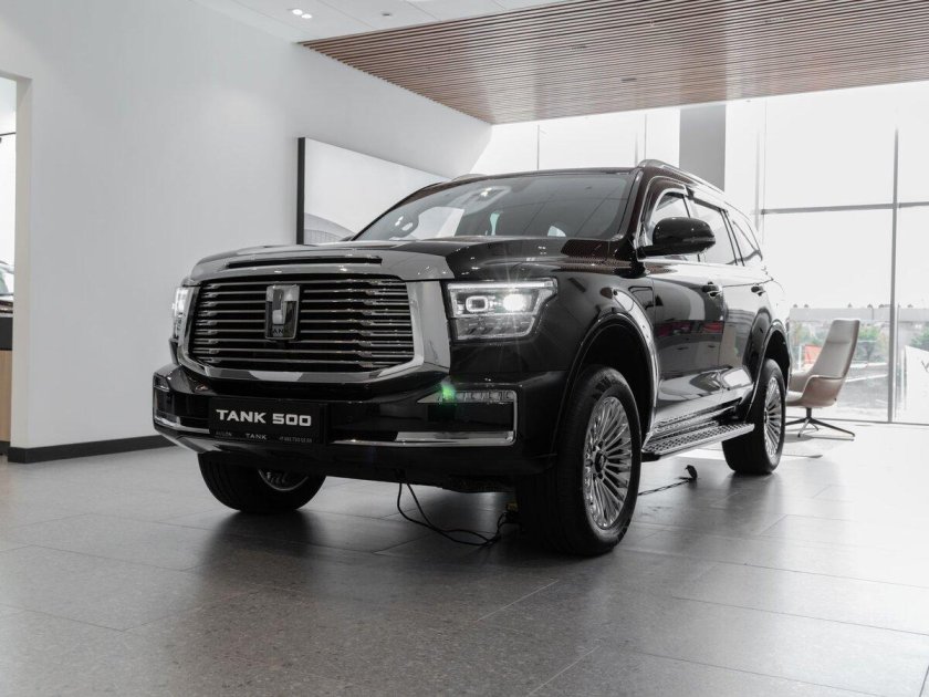 Внедорожник tank 500