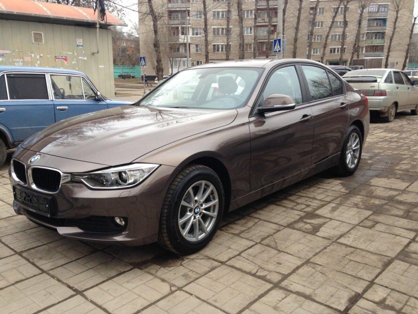 БМВ 3 ф30 коричневая