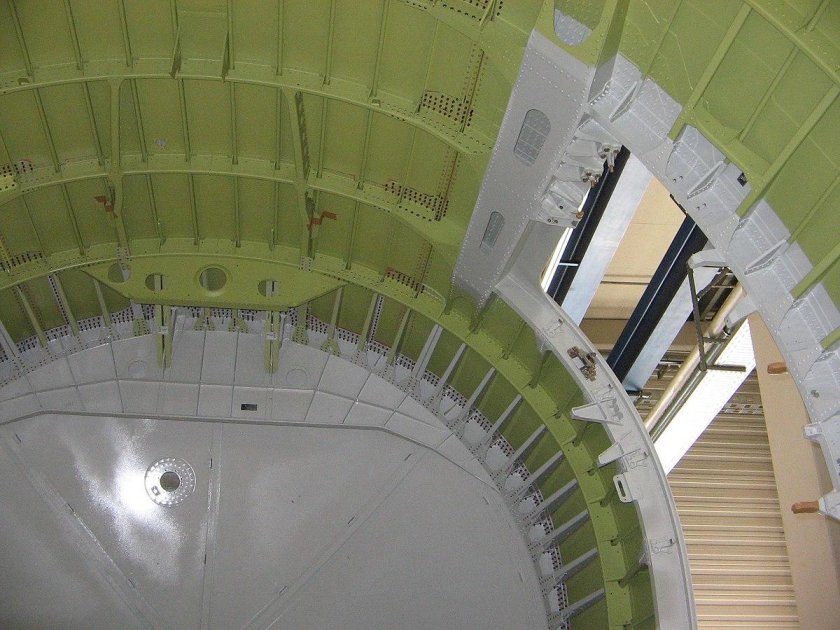 Шпангоут фюзеляжа самолета