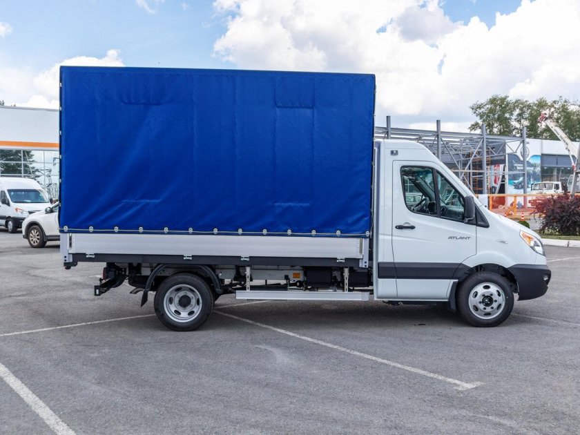 Соллерс Атлант грузовой фургон