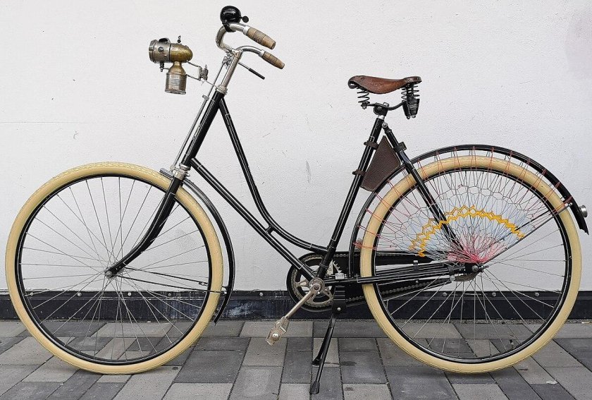 Велосипед Диамант Дамский