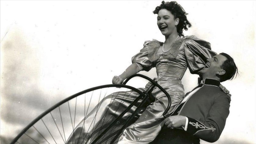 Фартинг девушек