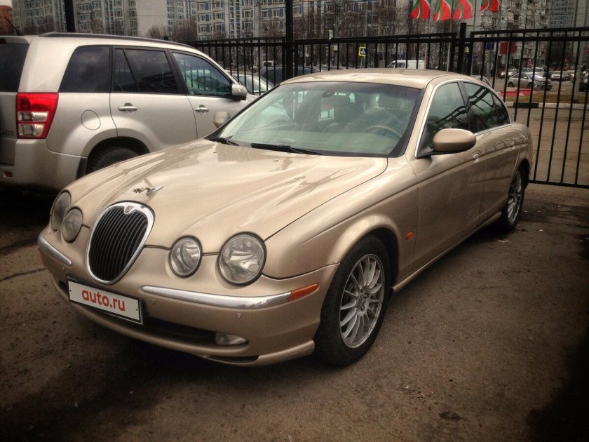 Jaguar s type 1999