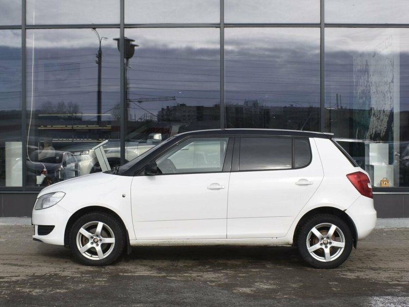 Шкода фабия 2011 года с пробегом