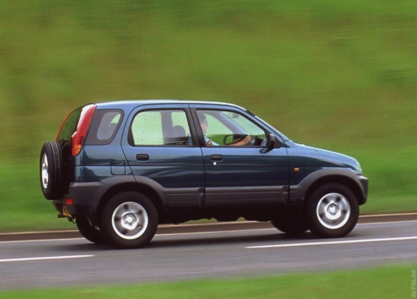 Внедорожник Дайхатсу Териос