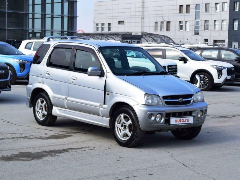 Дайхатсу териос 1998