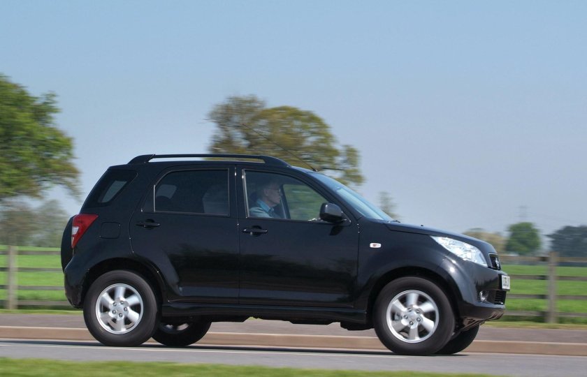 Дайхатсу териос 2