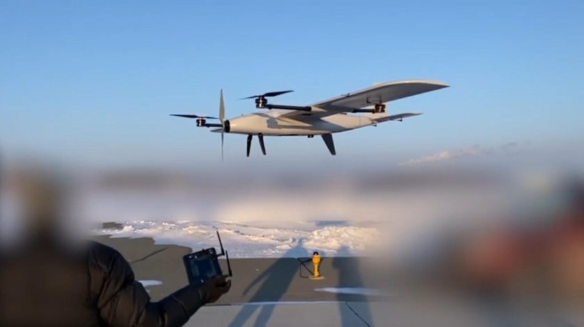 Беспилотники в небе