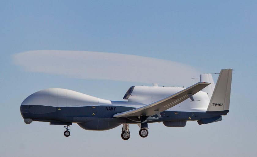 Mq-4c «тритон»