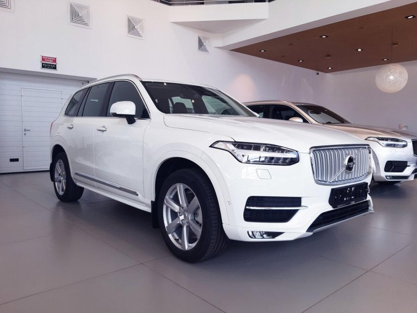 Volvo xc90 белый
