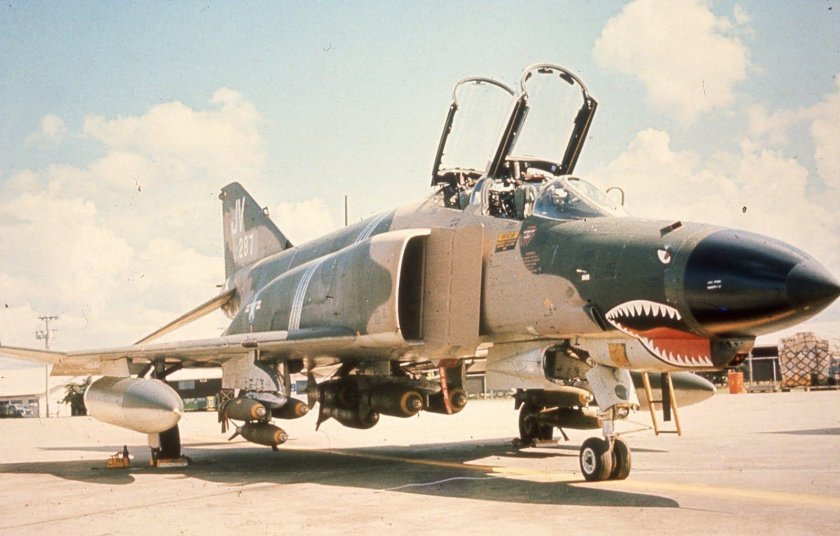 F 4 Phantom 2