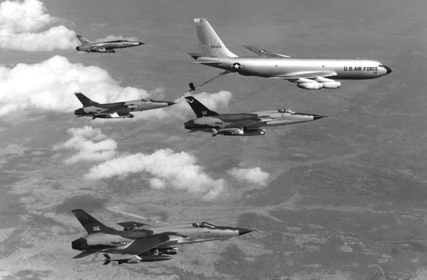 Ф-105 Тандерчиф