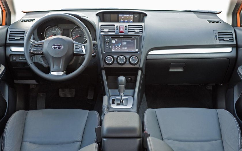 Subaru XV 2010 Interior
