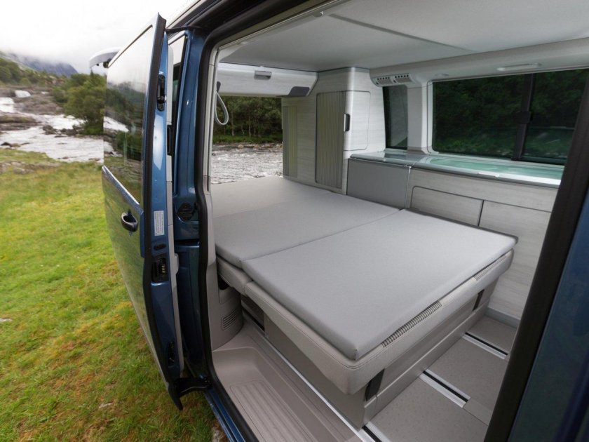 Фольксваген Калифорния т6